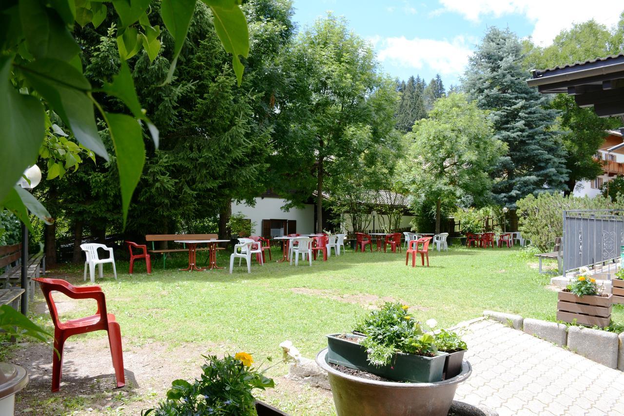Hotel Casa Baldelli Toblach Exterior foto